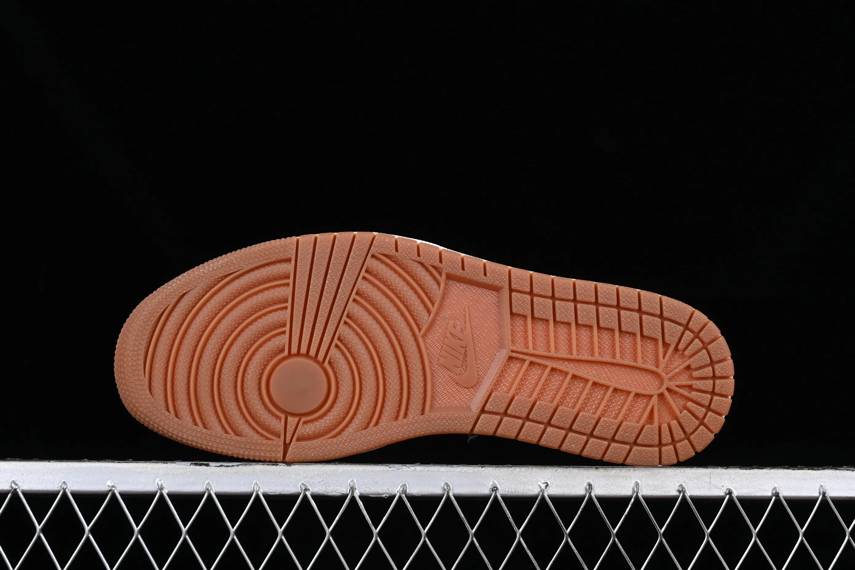 All categories Air Jordan Jordan series basketball shoes Air Jordan 1 Low Air Jordan 1 Low OG AJ1 Joe 1 white blue and yellow hook burst pattern low-top cultural casual sneakers CZ0790-407